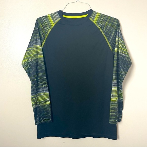 Spyder Long Sleeve Crewneck T-Shirt  Estimated Size: Men’s Medium (No Tag) - Picture 1 of 7